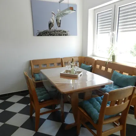 Hotel Ferienwohnung Am Storchennest *